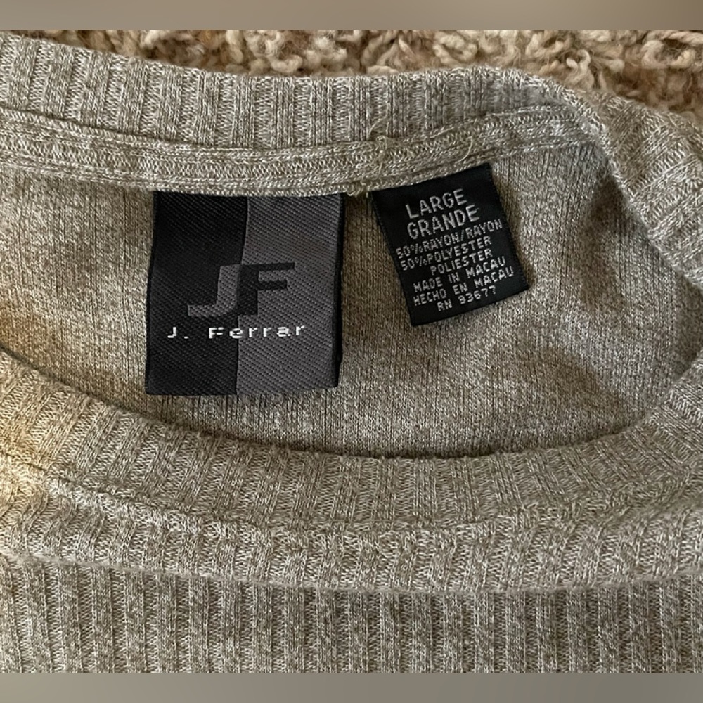 J. Ferrar Ribbed Tee - Picture 2 of 2